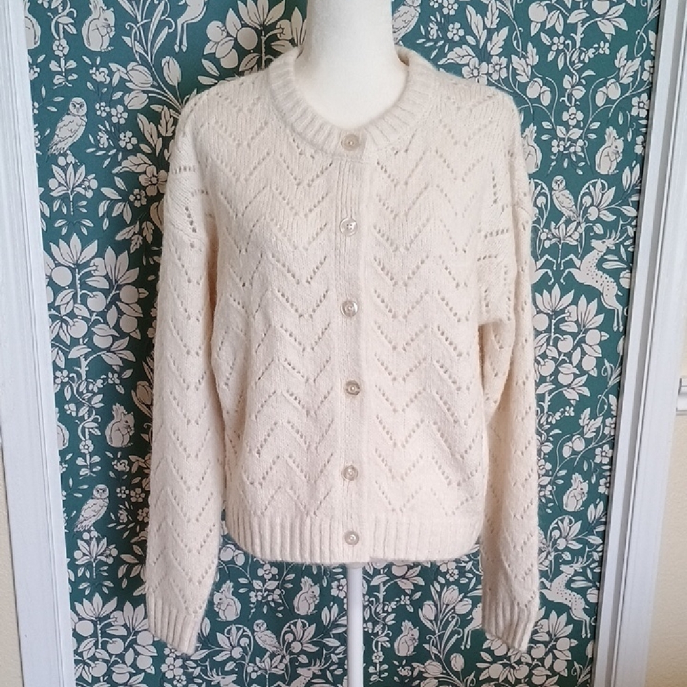 🆕GAP Women's Cream Wool Cardigan Sweater